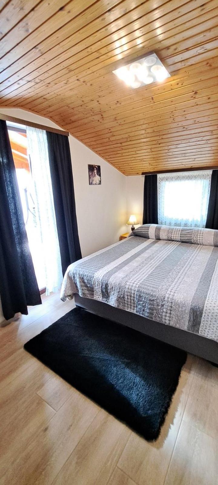 Apartments Dorde & Anna Fažana Eksteriør billede